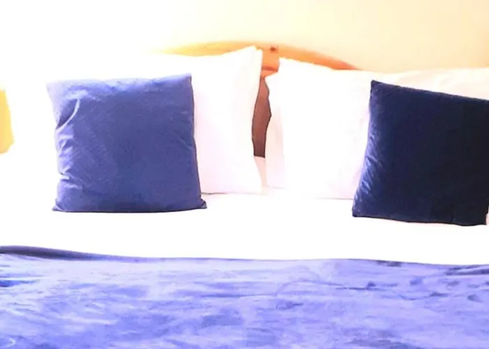 Nyaraló In 12 With Secure Parking